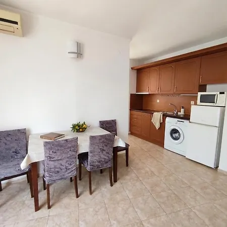 Apartament азалия-1 Nesebăr